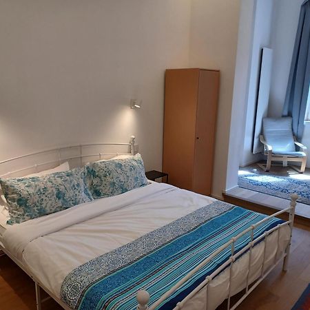 בולוניה Little Apartment Over The Canal מראה חיצוני תמונה